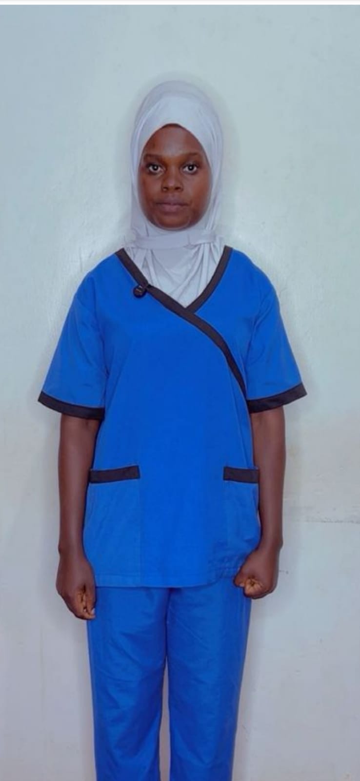 صورة الخادمة